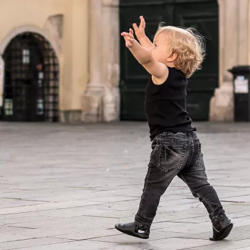 Liliputi puhatalpú cipő - Black Panther - M