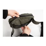 BabyDan On-the-go Bag - Army green pelenkázós övtáska