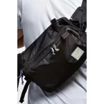 CaravanBag black - pelenkázós táska hordozós takaróval, vízhatlan tárolóval - LoveRadius 