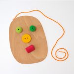 Grimm's mini világ VIRÁGOSRÉT fa játékkészlet