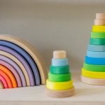 Grimm's neon zöld kis Montessori torony fa építőjáték