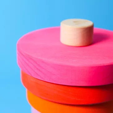 Grimm's neon pink Montessori torony fa építőjáték