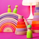 Grimm's neon pink szivárvány fa építőjáték 10 darabos