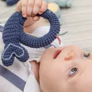 Hoppa horgolt bálna csörgő Hoppa horgolt bálna csörgő