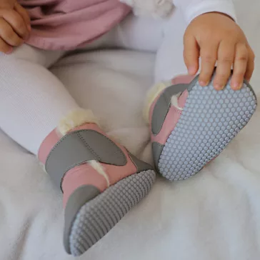 Liliputi puhatalpú csizma PAWS - Pearl - Méret M