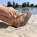 Liliputi puhatalpú szandál PAWS - Nubia - Méret XXXL