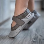 Liliputi puhatalpú szandál PAWS - Stone Rose - Méret XXL