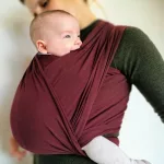 Liliputi rugalmas babahordozó kendő - Burgundi