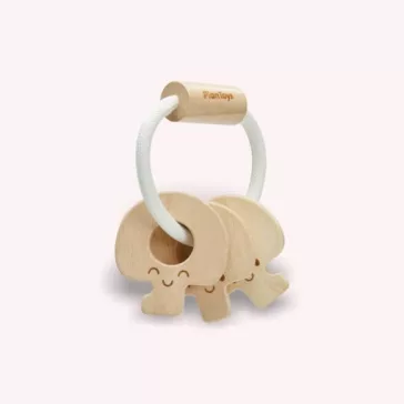 Kulcs formájú csörgő natúr - PlanToys
