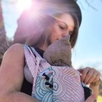 Hoppediz Primeo csatos babahordozó, Jaipur creme